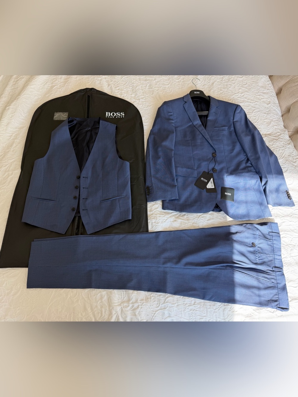 Hugo Boss Men's Three Piece Suit Blue US 38R Blazer 30x30 Pants